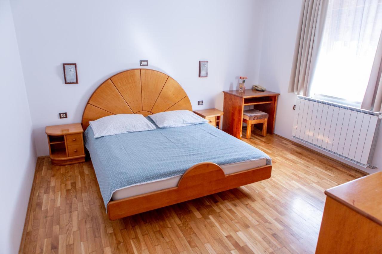 Ekoturizem Hudicevec Hotel Postojna Quarto foto