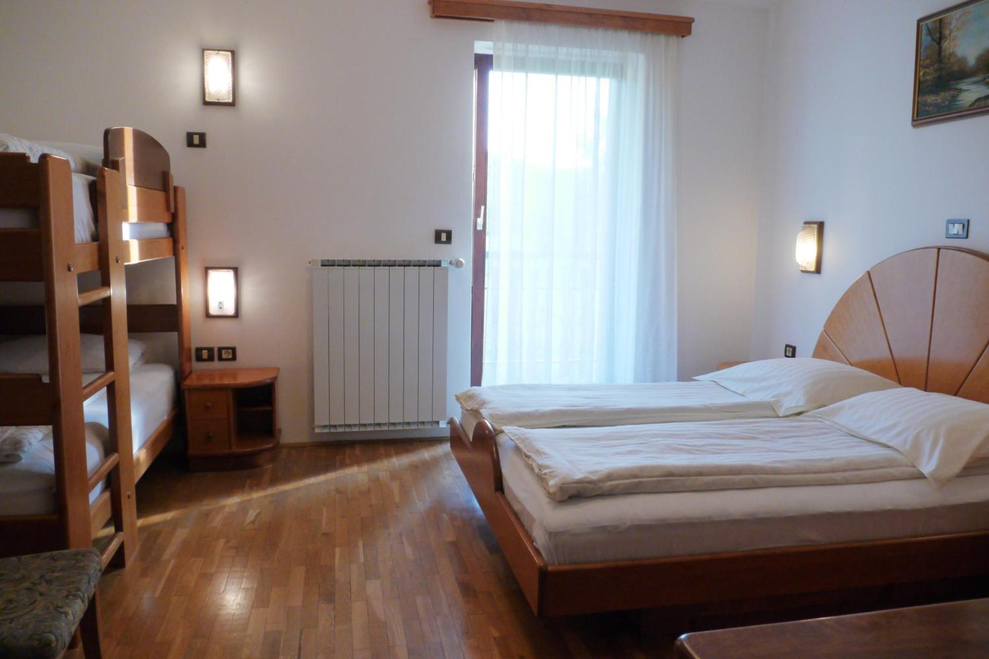 Ekoturizem Hudicevec Hotel Postojna Quarto foto